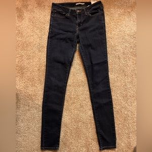 Women’s Levi Dark Wash Jeans